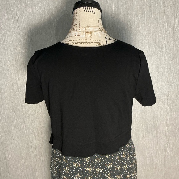 Slate & Willow Black and White Floral Mini Maternity Dress Size Small - Picture 6 of 9